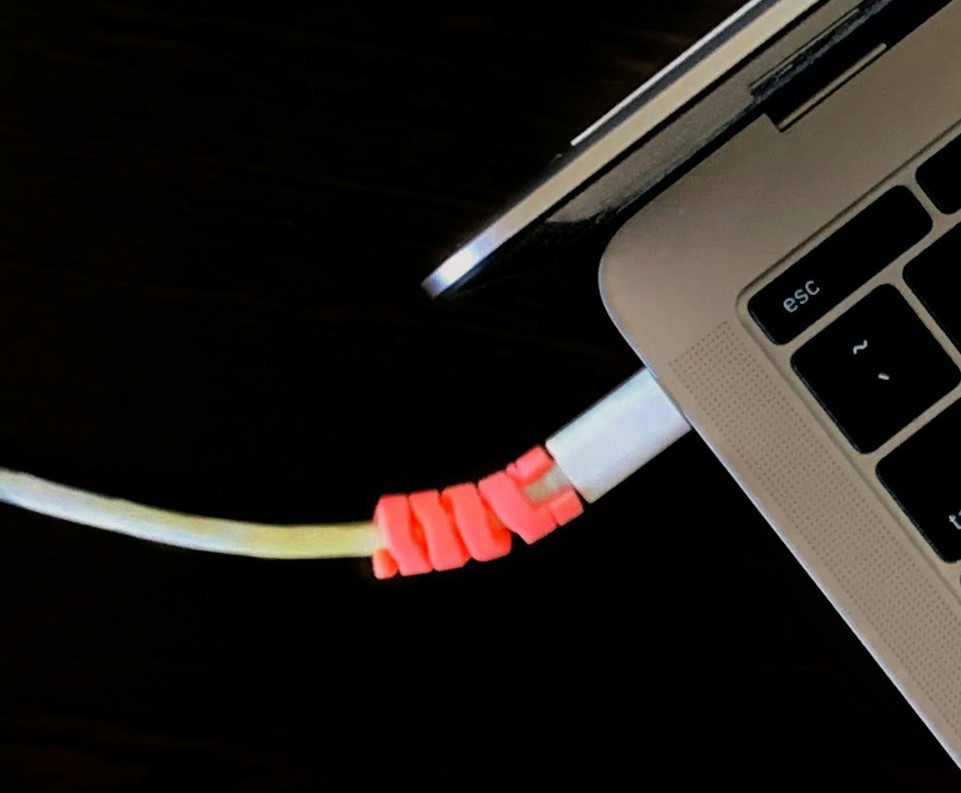 充電ケーブルカバー